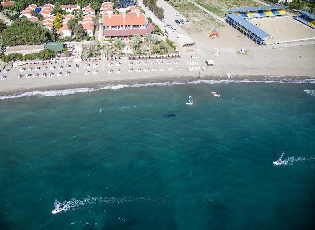 Hotel Teos Ormanci Tatil Koyu Seferihisar Exterior foto