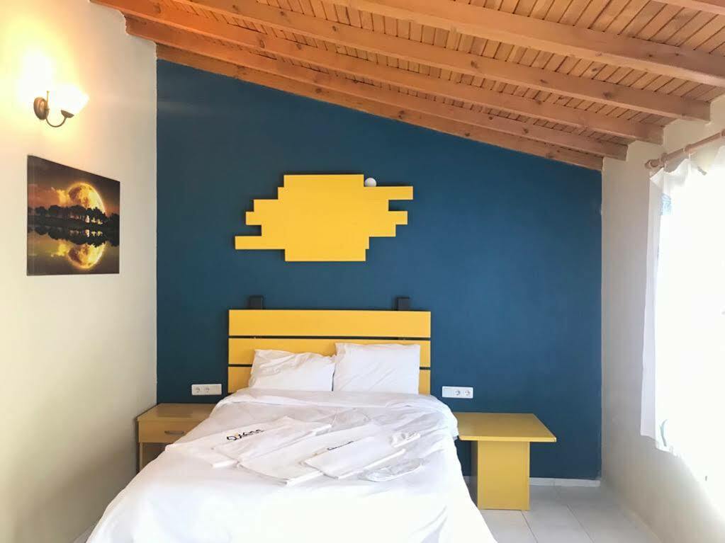 Hotel Teos Ormanci Tatil Koyu Seferihisar Exterior foto