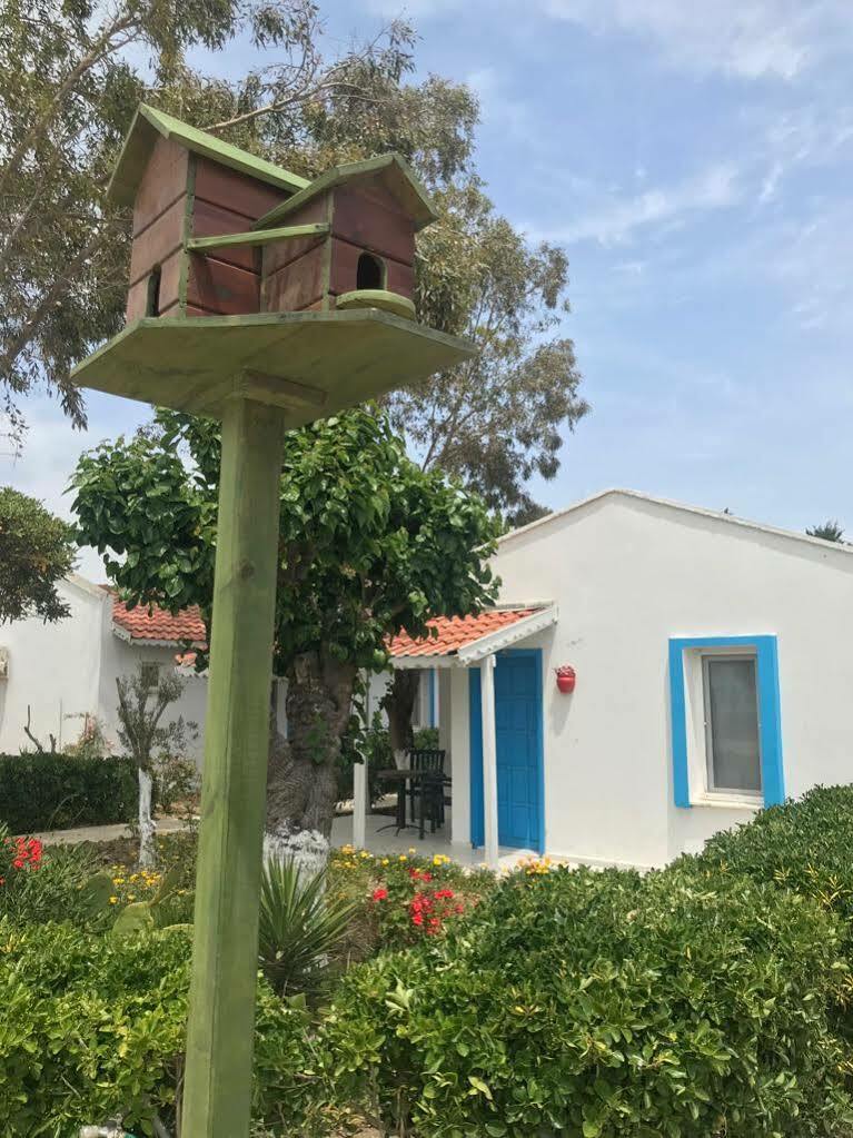 Hotel Teos Ormanci Tatil Koyu Seferihisar Exterior foto
